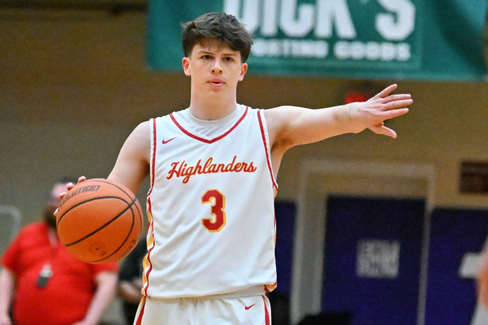 a Putnam North Eugene 5A Oregon boys basketball quarterfinal 2024 Leon Neuschwander 16